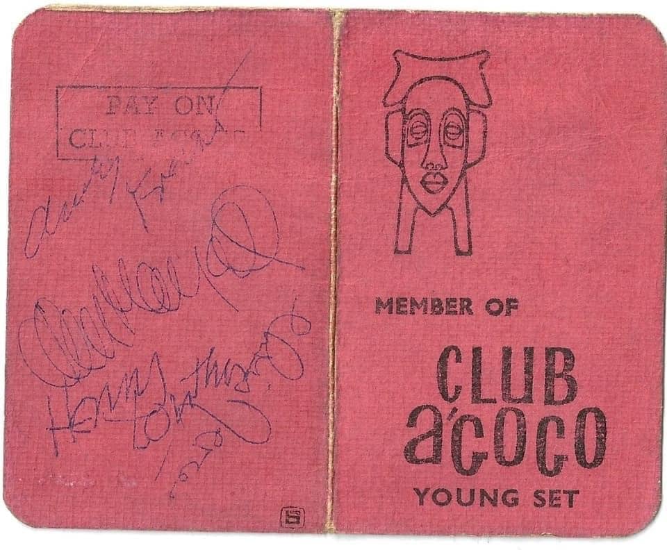 membership  Eric Booth card autographed by the The Bluesbreakers